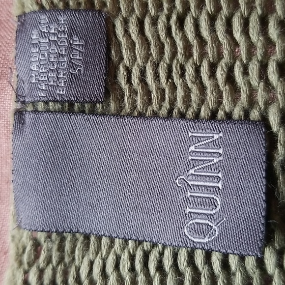 Pullover V-Neck Sweater - Picture 2 of 11